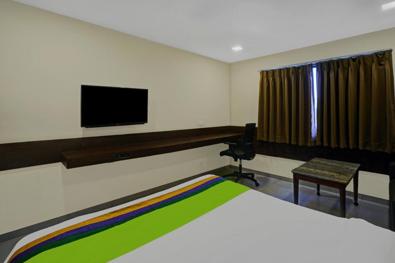 Greenotel Rooms Hazira, Szúrat Kültér fotó