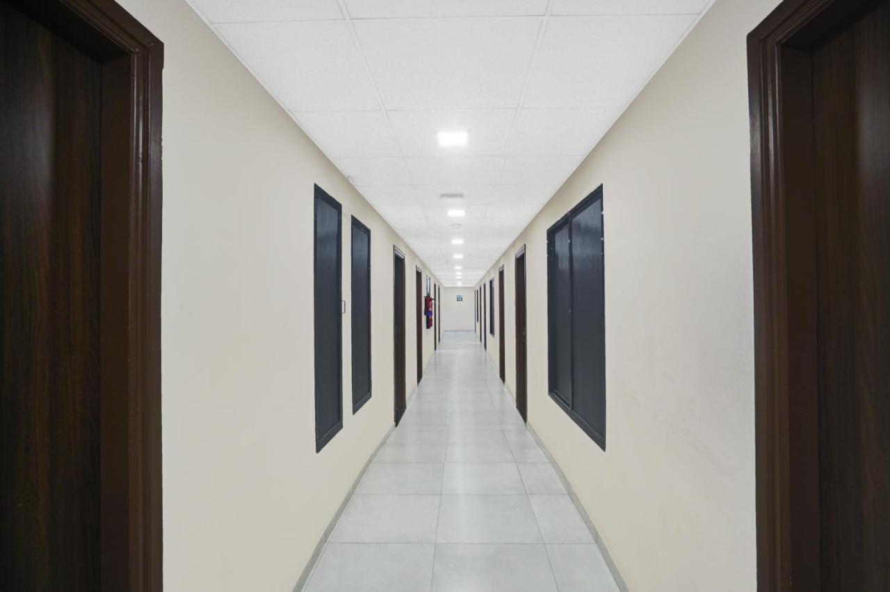 Greenotel Rooms Hazira, Szúrat Kültér fotó