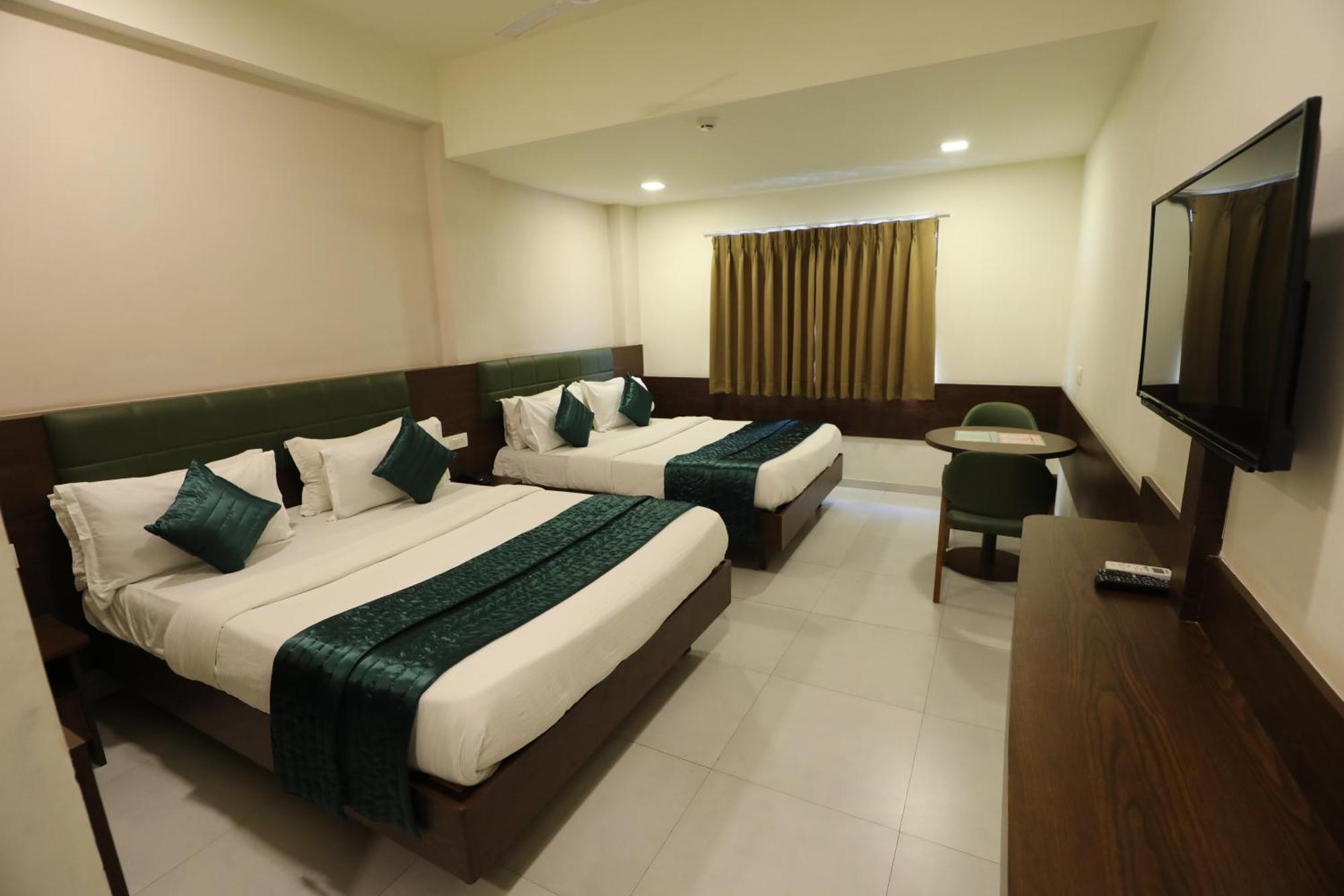 Greenotel Rooms Hazira, Szúrat Kültér fotó