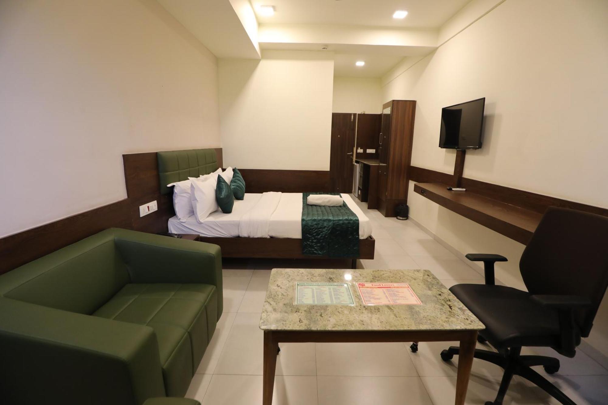 Greenotel Rooms Hazira, Szúrat Kültér fotó