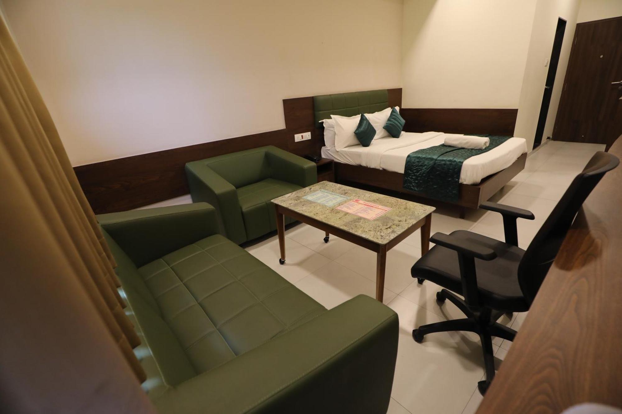 Greenotel Rooms Hazira, Szúrat Kültér fotó