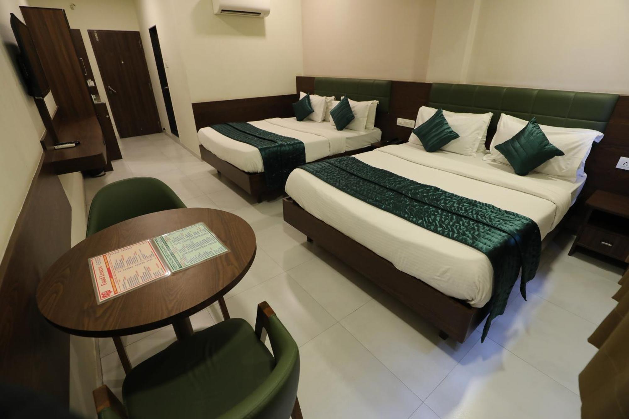 Greenotel Rooms Hazira, Szúrat Kültér fotó