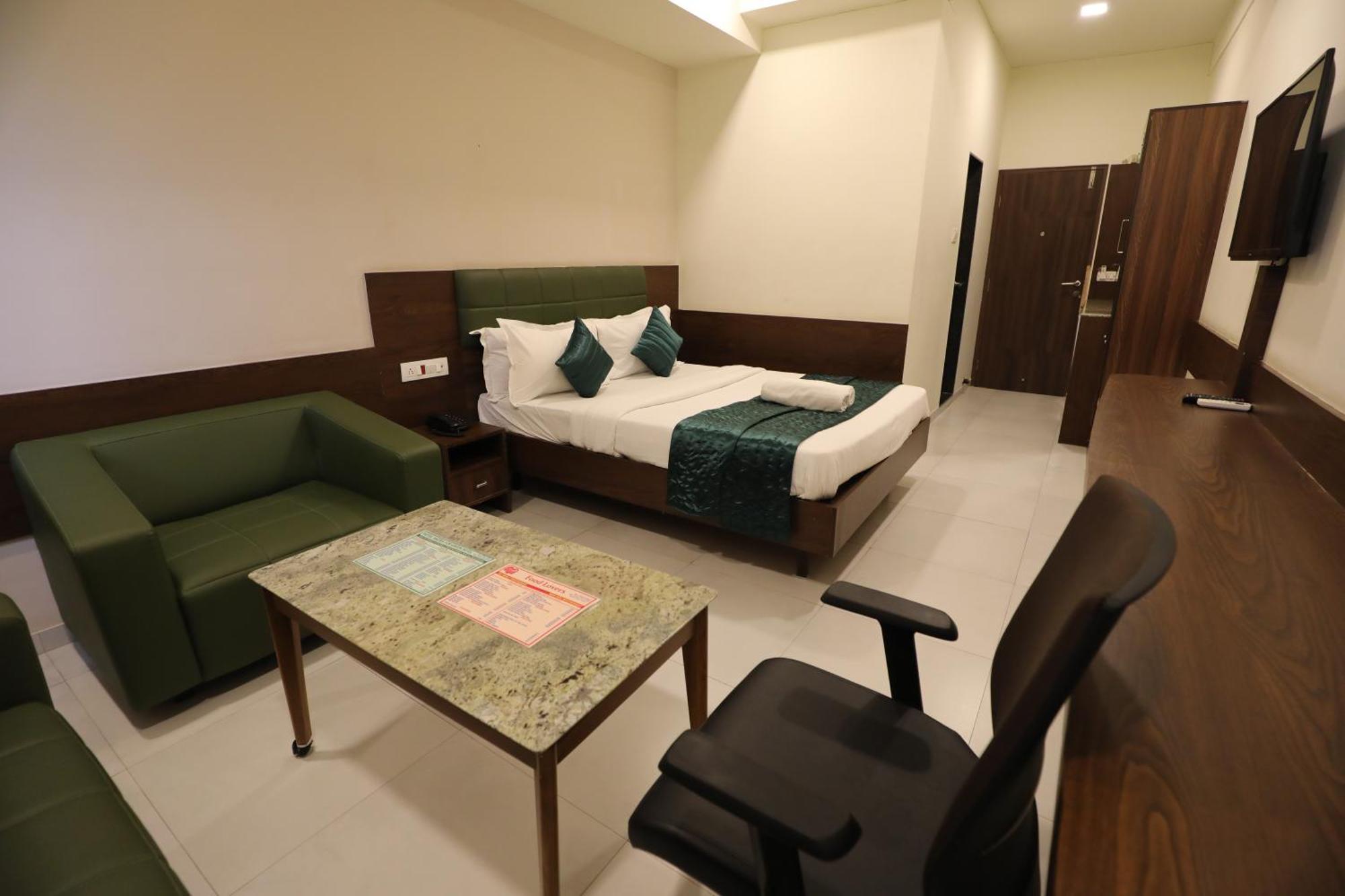 Greenotel Rooms Hazira, Szúrat Kültér fotó