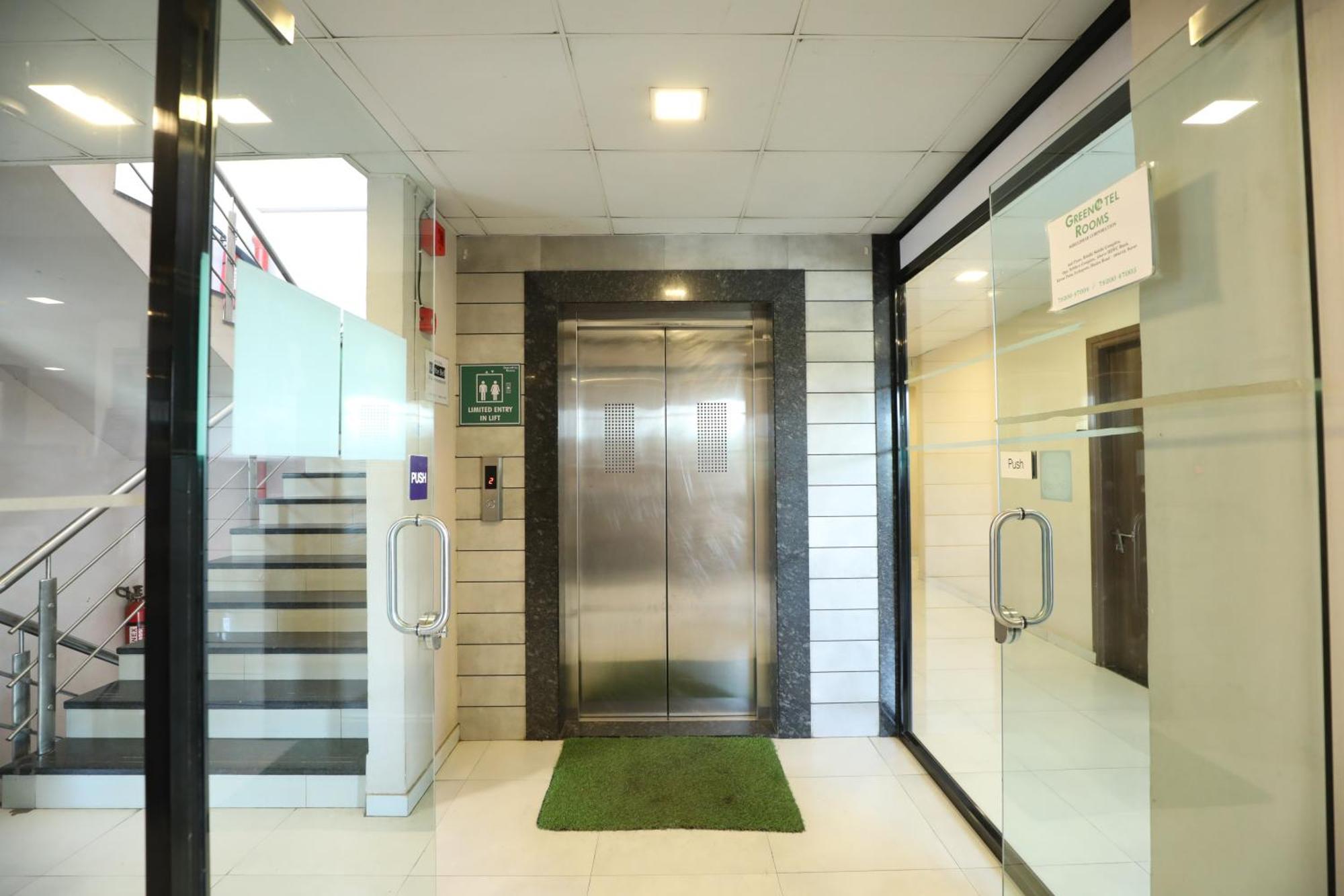 Greenotel Rooms Hazira, Szúrat Kültér fotó
