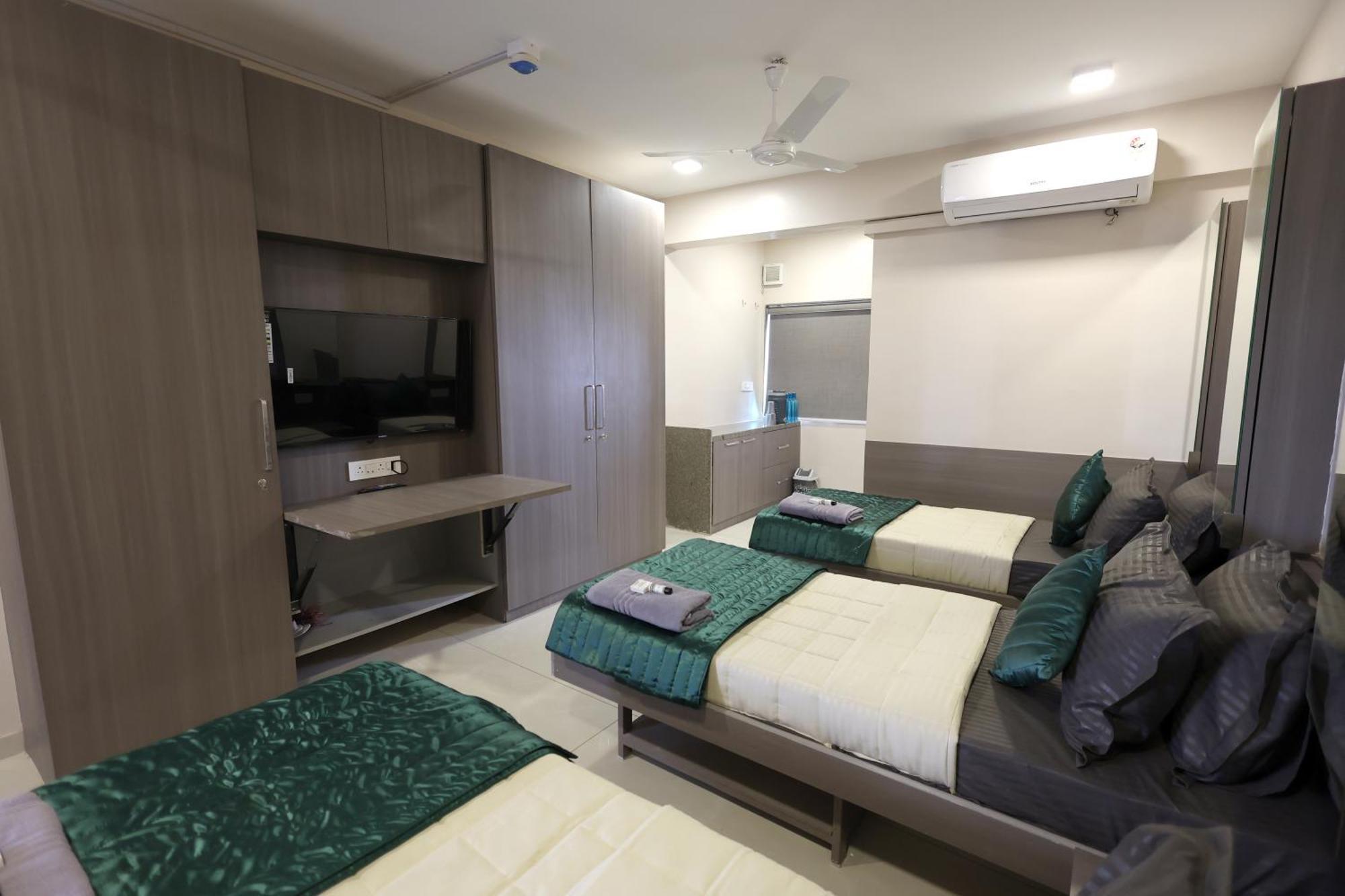 Greenotel Rooms Hazira, Szúrat Kültér fotó